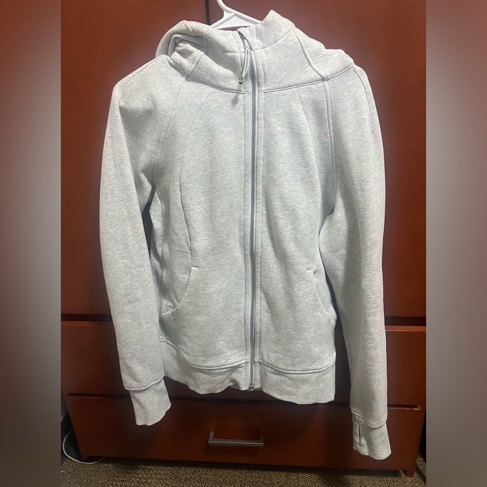 Lululemon full zip scuba